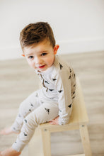 Load image into Gallery viewer, Softest 2 Piece Set - Black Triangles