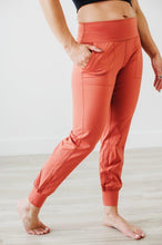 Load image into Gallery viewer, Spiced Chai - Women's Jogger