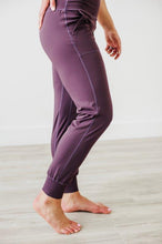 Load image into Gallery viewer, Eggplant- Women&#39;s Jogger