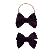 Load image into Gallery viewer, Velvet Bows - Eggplant
