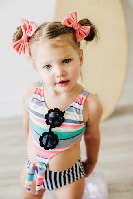 How to Choose The Best Swimsuit For Your Child