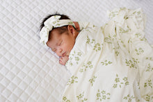 Load image into Gallery viewer, Softest 2 Piece Set - Sage Flower