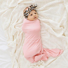 Load image into Gallery viewer, Snuggle Swaddle - Baby Pink