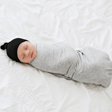 Load image into Gallery viewer, Snuggle Swaddle - Ribbed Heathered Gray