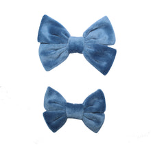 Load image into Gallery viewer, Velvet Bows - Ocean Blue