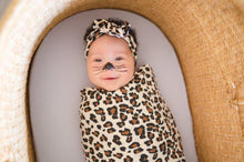 Load image into Gallery viewer, Snuggle Swaddle - Leopard