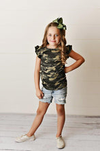 Load image into Gallery viewer, Flutter Sleeve Tee - Camo