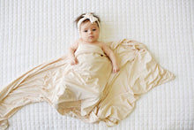 Load image into Gallery viewer, Snuggle Swaddle - Cream