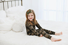 Load image into Gallery viewer, Softest 2 Piece Set - Camo