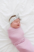Load image into Gallery viewer, Snuggle Swaddle - Roseberry