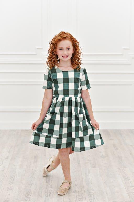 Girls' Green Gingham Twirl Dress | Presley Couture 4/5T Girls' Green Gingham Twirl Dress | Presley Couture 4/5T
