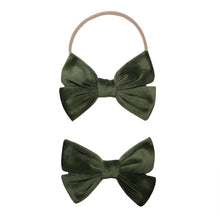 Load image into Gallery viewer, Velvet Bows - Olive Green