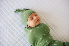 Load image into Gallery viewer, Snuggle Swaddle - Henry